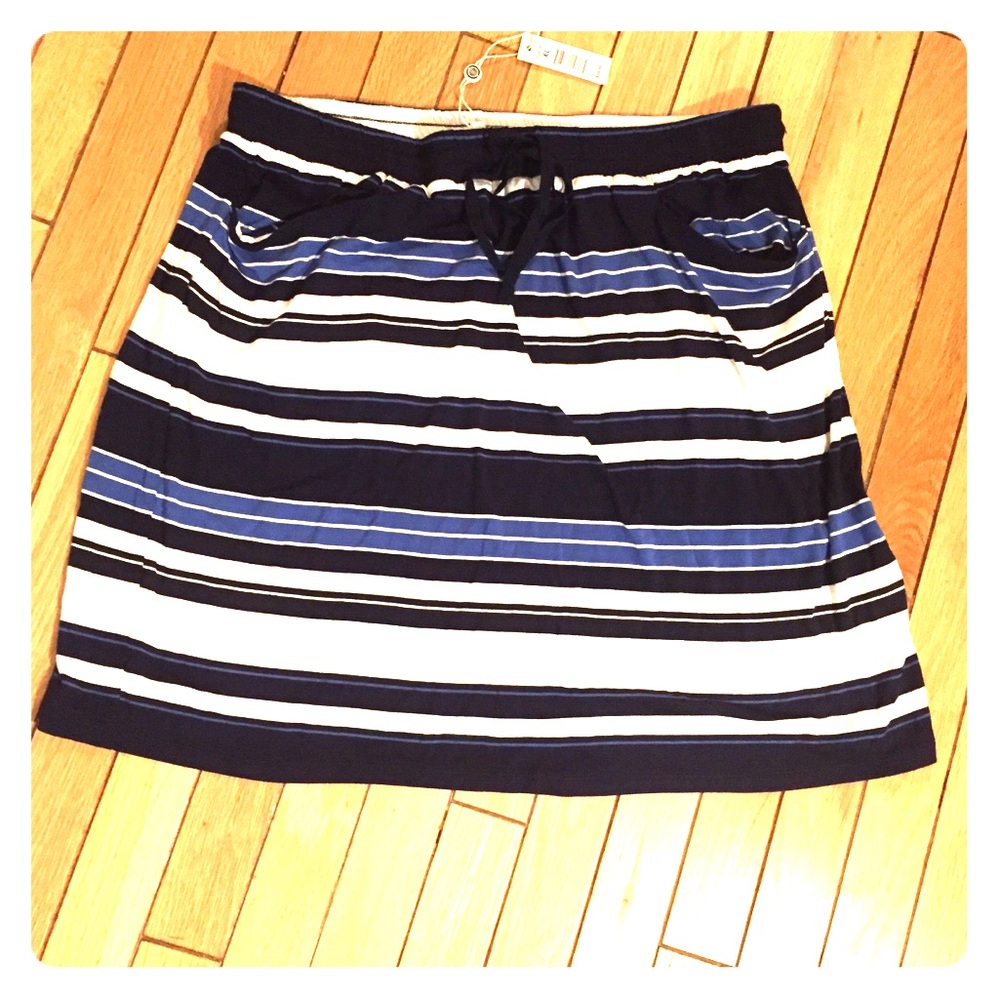 NWT SZ XL Max Studio Blue & White Striped Skirt